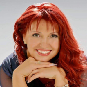 szemöldök sminktetoválás előtte utána természetes hatás